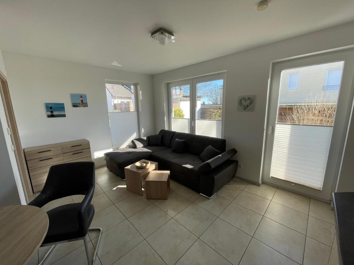 Villa Sara Wohnung Buskam Mit Terrasse Gohren Bagian luar foto